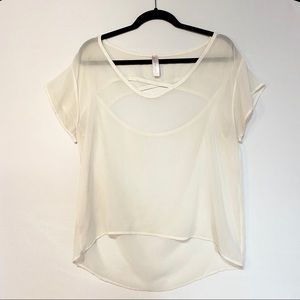 White short sleeve shirt